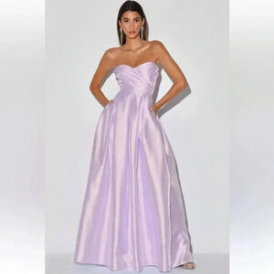 LuLus stunning 🤩 purple sparkle maxi dress with pockets size M